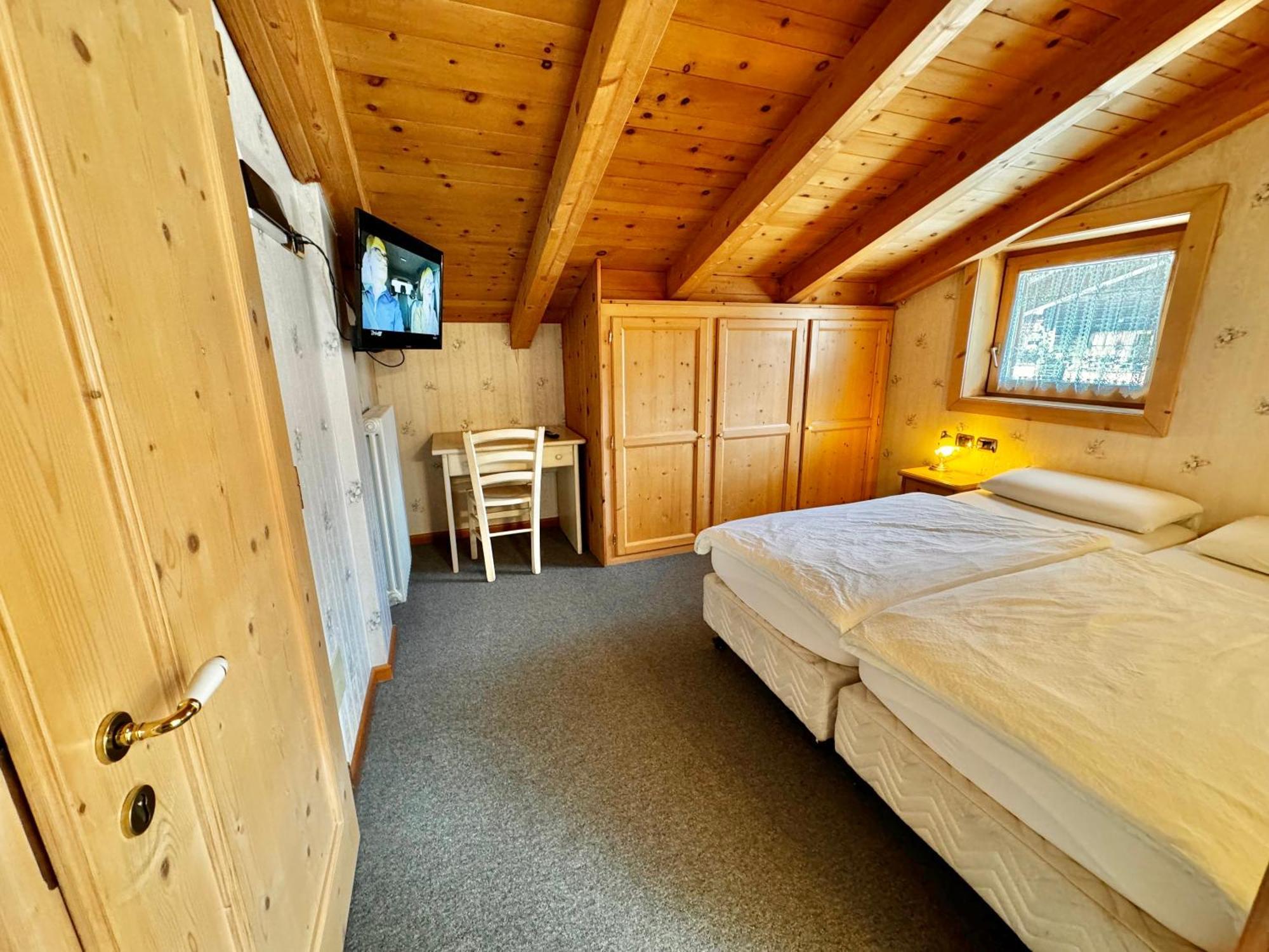 La Locanda Livigno Bagian luar foto