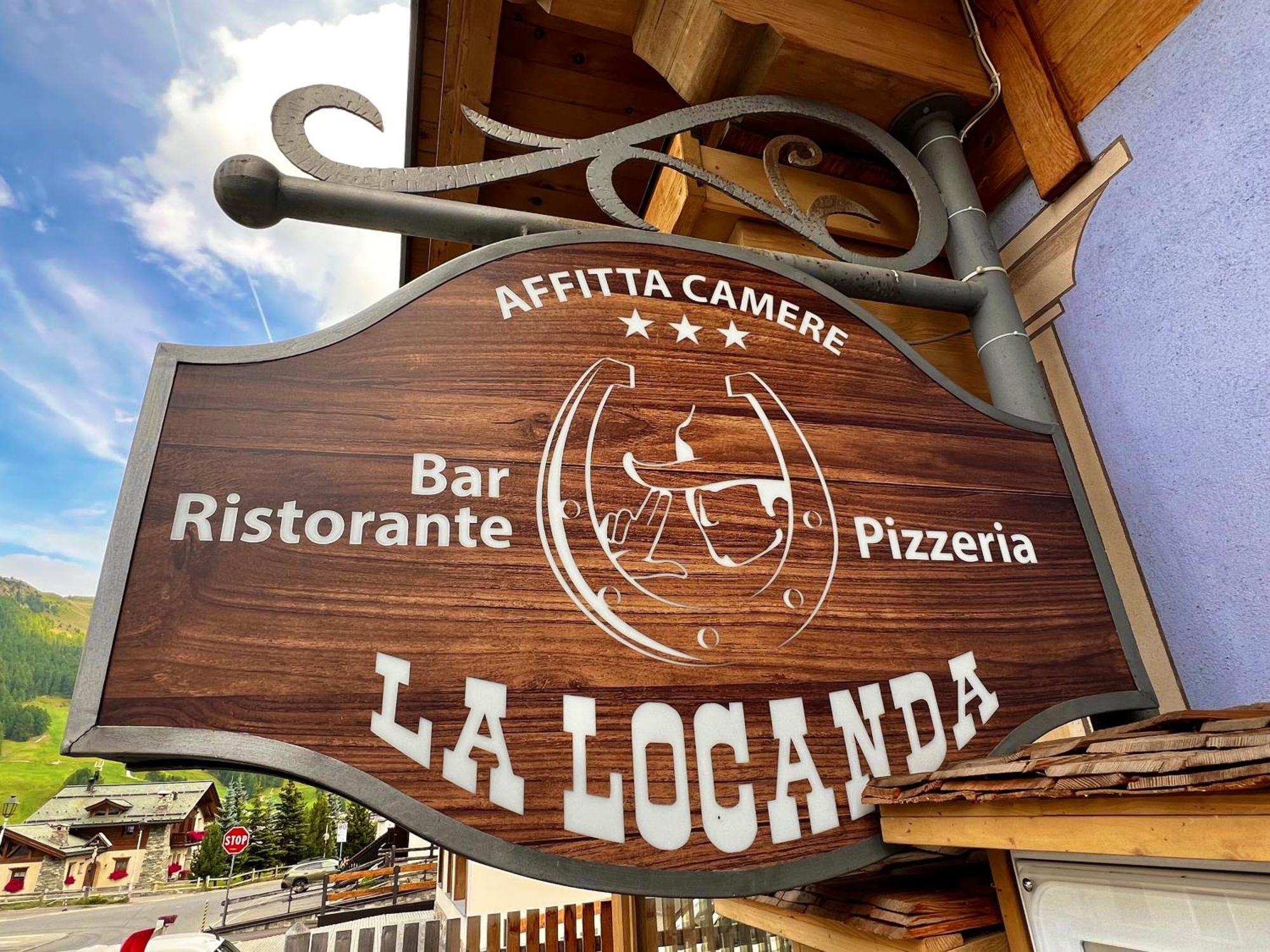 La Locanda Livigno Bagian luar foto